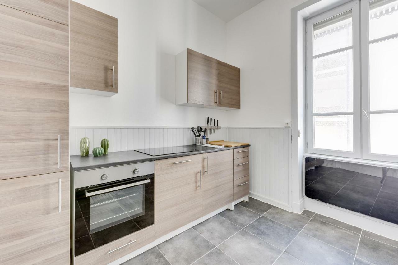 Nocnoc - L'Escapade Apartment Лион Екстериор снимка
